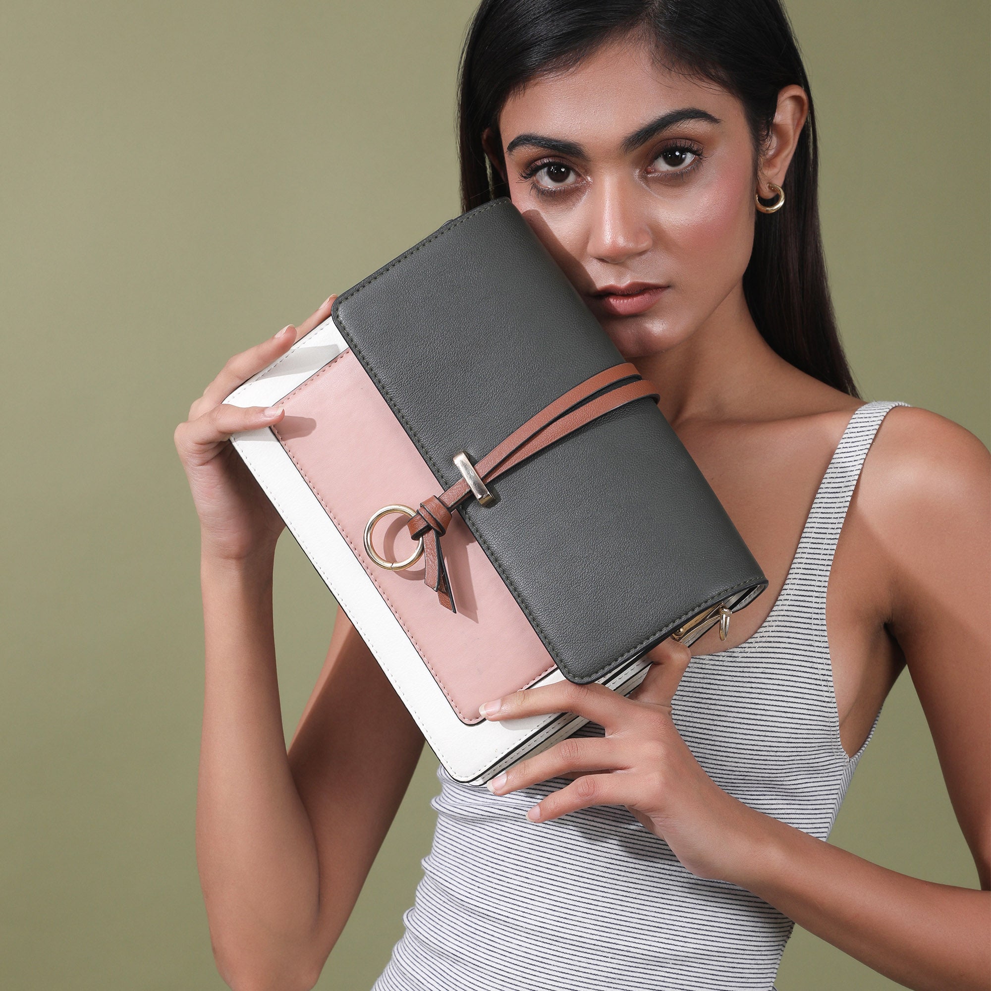 Kylie Sling Bag