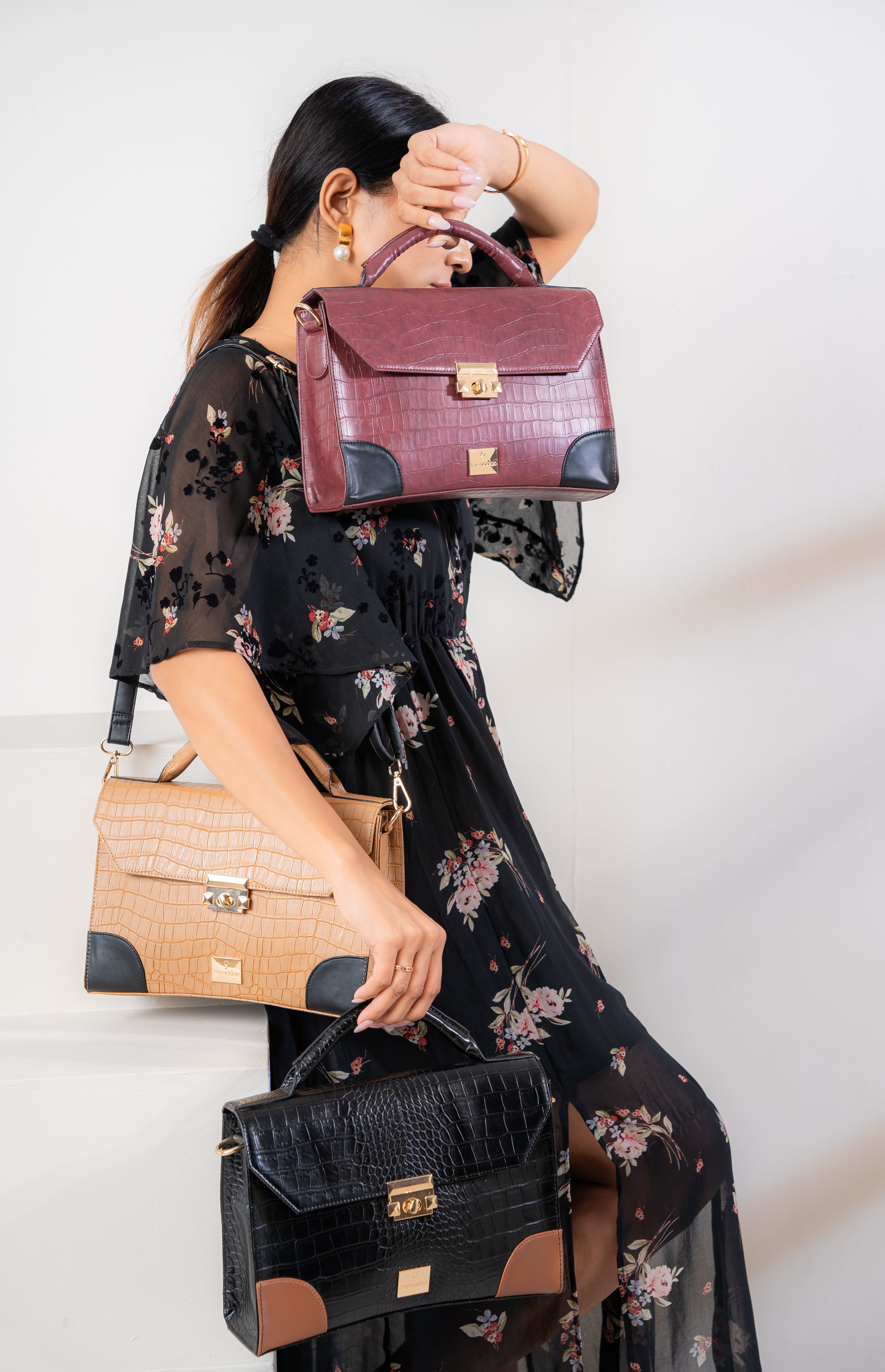 CROCS HANDBAG